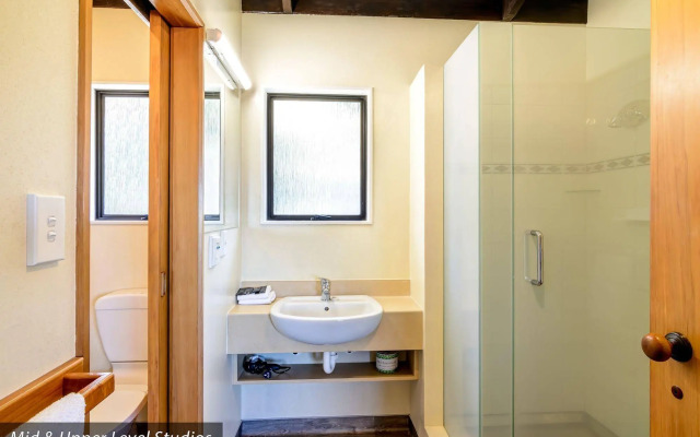 Kaiteri Motels and Apartments