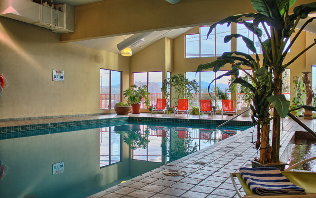 Holiday Inn Hotel & Suites Osoyoos
