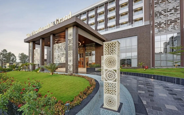 The Maruti Nandan Grand