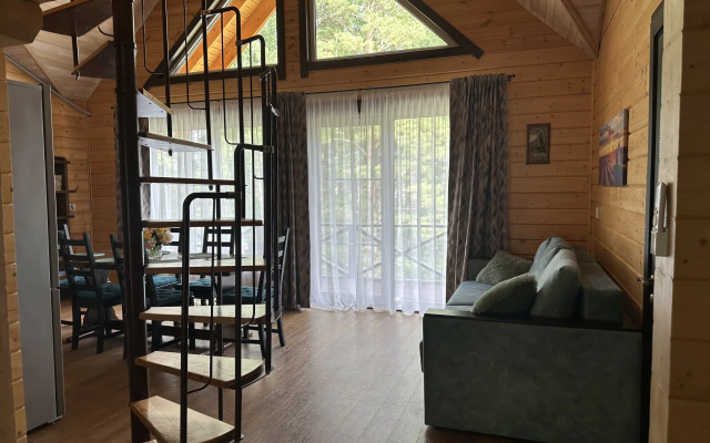 Фэмили Элли 114 апартамент