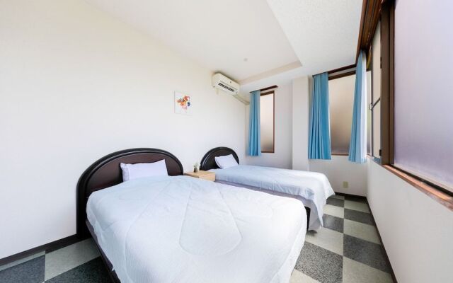 Yolee Guest House