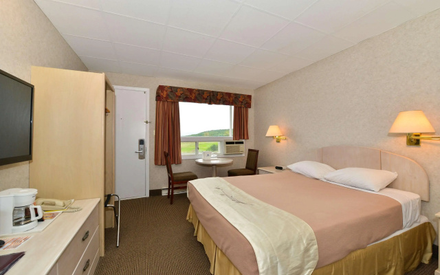 Canadas Best Value Inn and Suites Woodstock