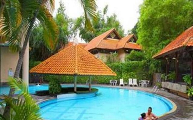 Hotel Equator Surabaya