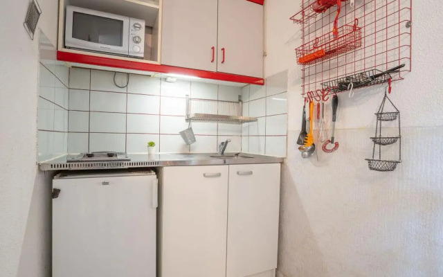 Les Cyprianes - Inh 27521