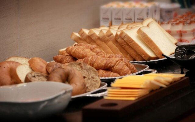 Gimpo Assem Hotel