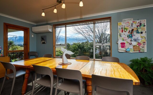 Brook House Bed & Breakfast and Cottages