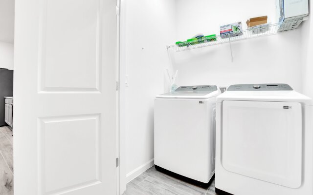 2413SHANTI, Kissimmee, US