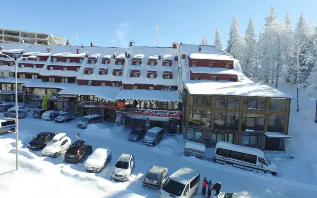 Hotel Dva Javora