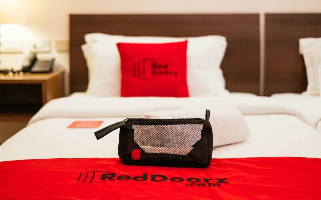 RedDoorz Plus near Abreeza Mall Davao
