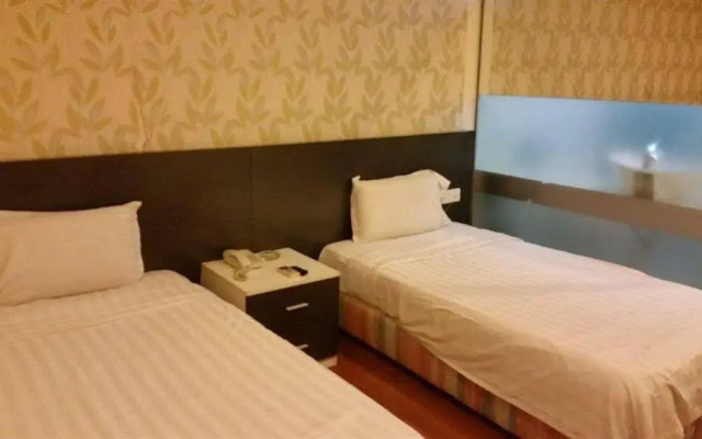 Prince Hotel