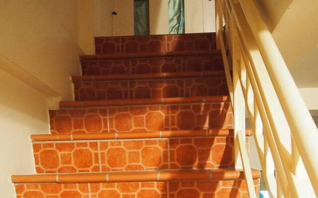 Baramee-Partners Guesthouse