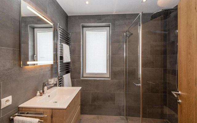 Chalet Vega - Arlberg Holiday Home