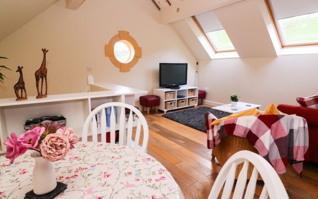 Little Golden Grove, Aberystwyth