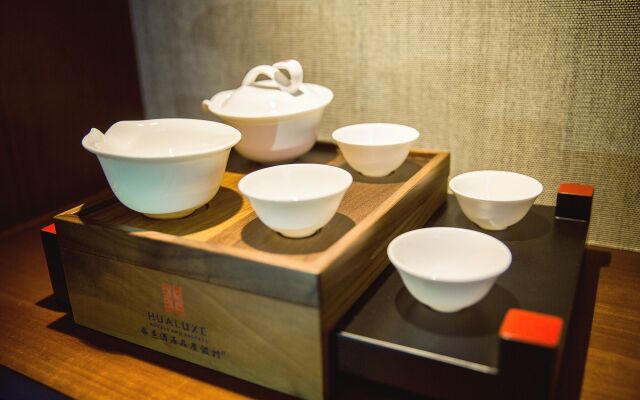 HUALUXE Wuxi Taihu by IHG
