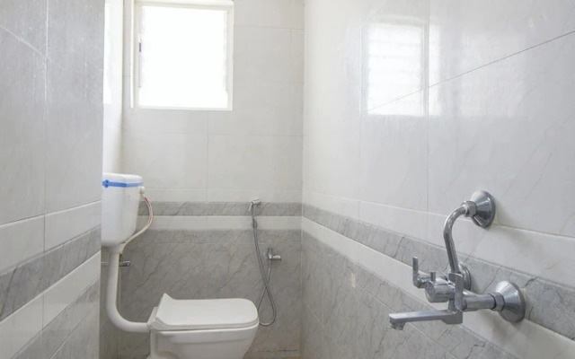 Fabhotel Keshava executive - Nr Mahadji Shinde chhatri