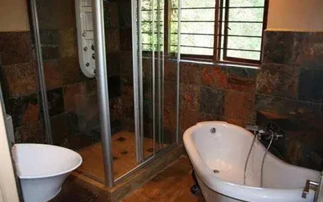 Fumanekile Lodge