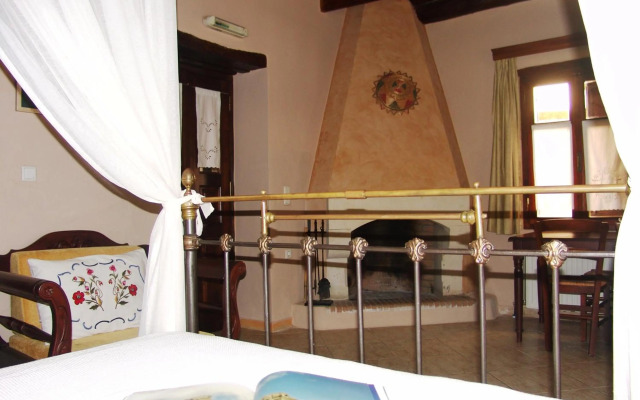 Idili Traditional House