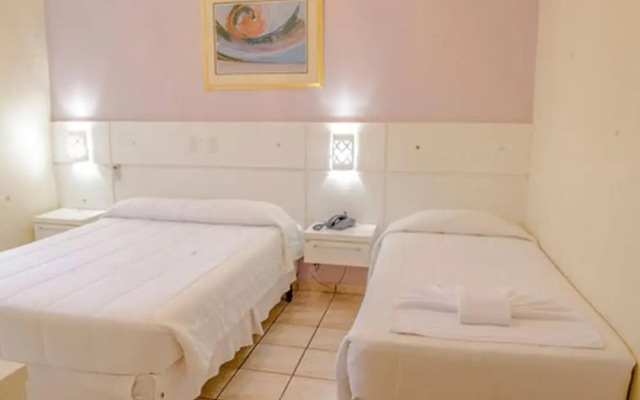 27 Praia Hotel