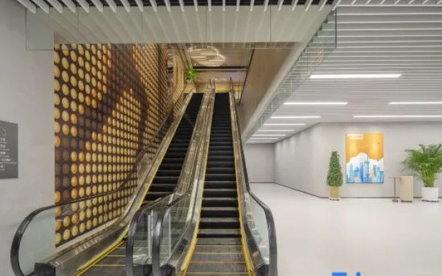 Holiday Inn Shanghai Pudong Airport