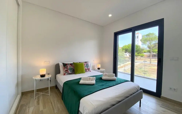 Quarteira Modern by Homing