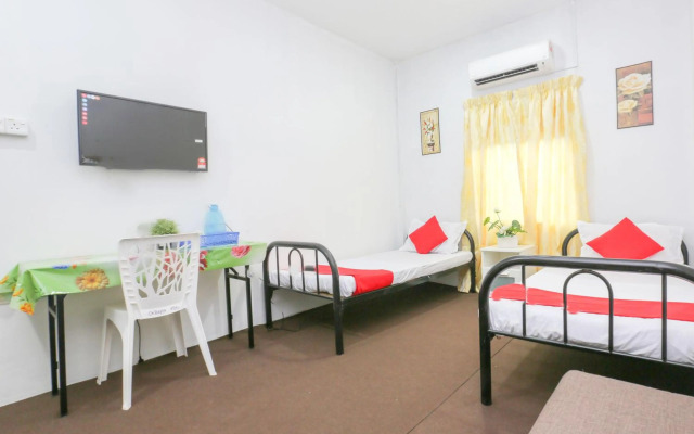 Citra Kadok Banquets & Homestay