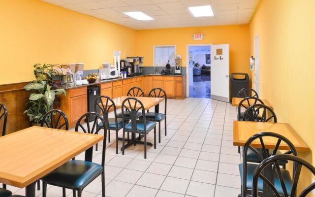 Americas Best Value Inn - Clute / Lake Jackson