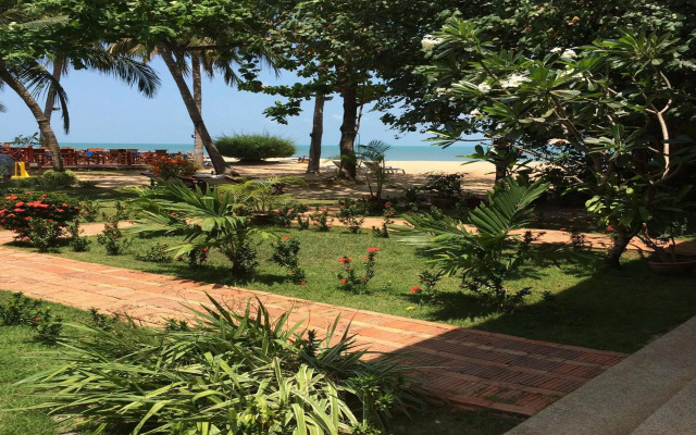 The Waterfront Hotel at Fishermans Village