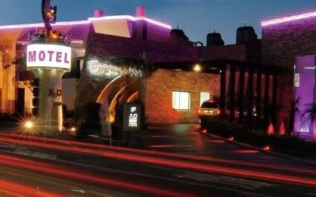 Romantic Code Motel