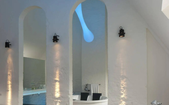 B&B Suites Feek