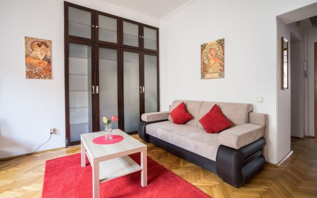 Elegant Apartment Ordynacka