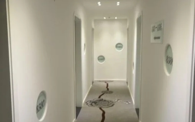 Xilong Hotel (Beijing Wanfeng Road)