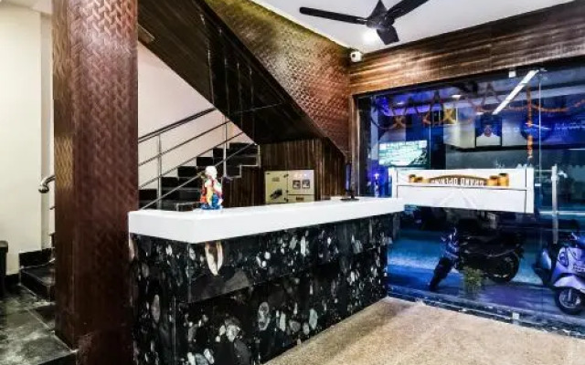 The Elite Inn by OYO Rooms