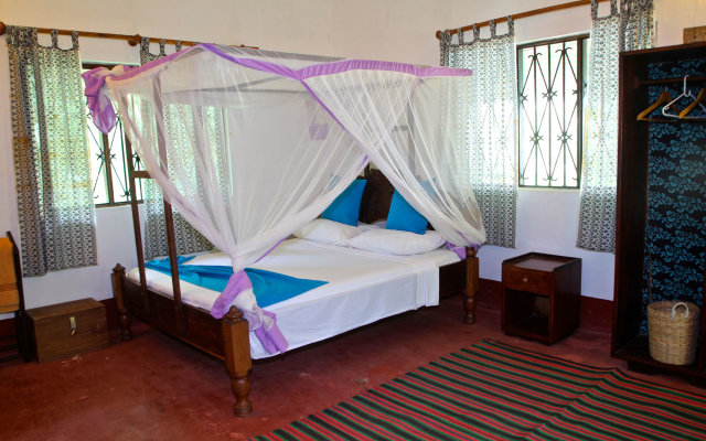 Sazani Beach Hotel