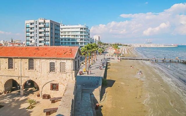 1a Beach & Business Apartment in the City Center