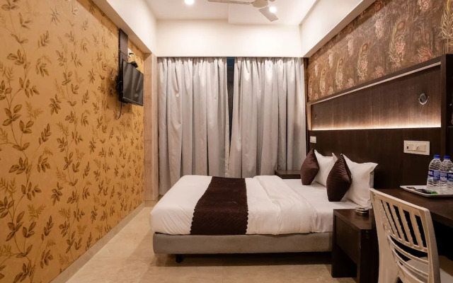 Hotel Grand Seasons