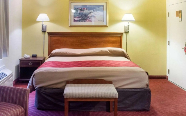 Studios & Suites 4 Less Chesapeake
