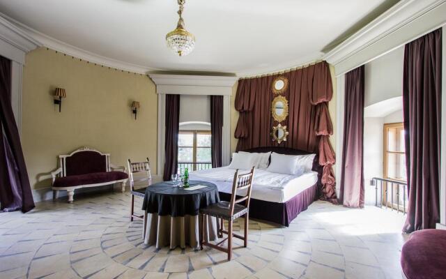 Hotel Zamok BIP