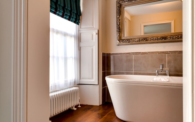 Barton Hall Hotel & Spa