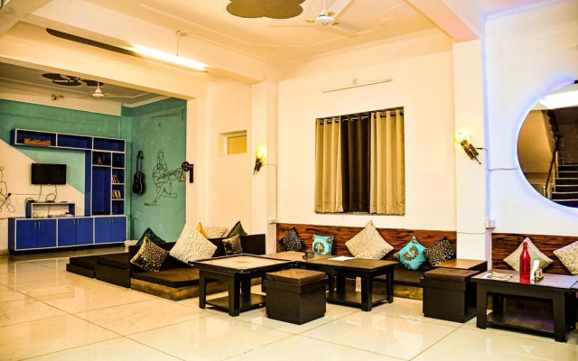 Blue River Hostel