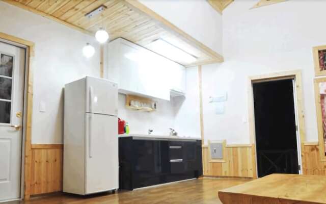 Jeongup Gagopara Pension