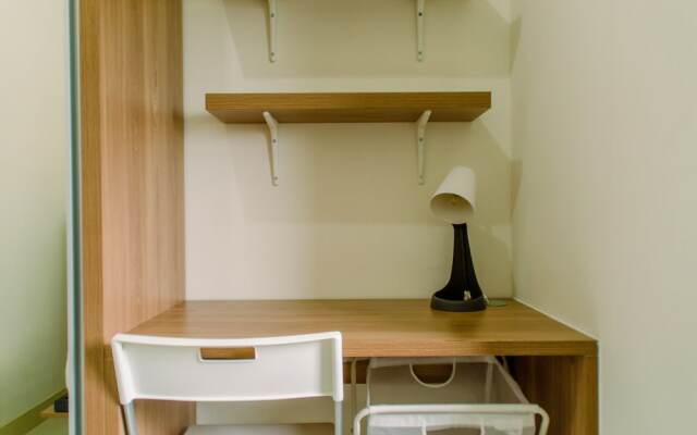 Warm And Cozy 2Br At Green Pramuka City Apartment