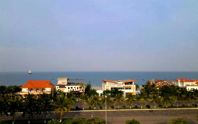 Phuong Binh Hotel