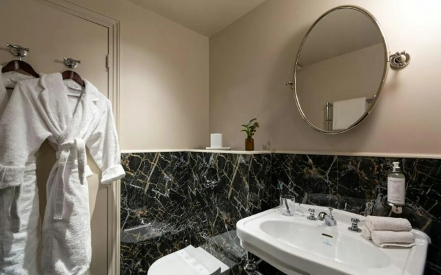 Hôtel & SPA Napoléon