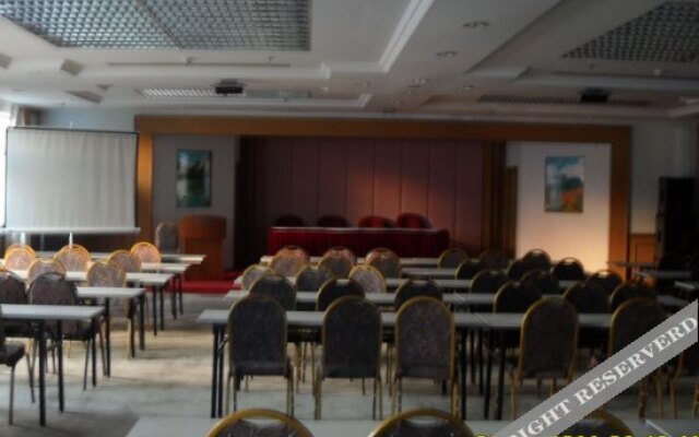 International Trade Hotel