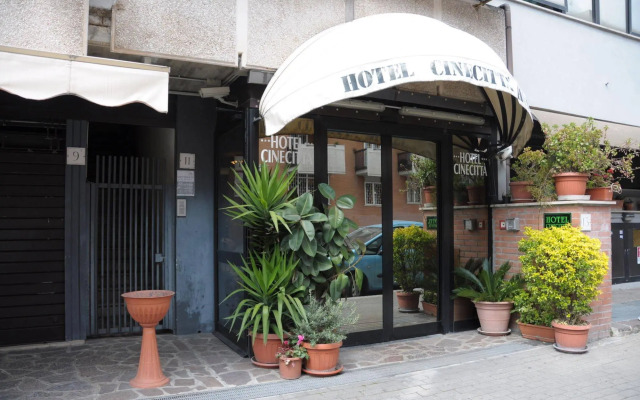 Hotel Cinecitta