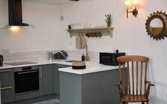 Buttercup Cottage