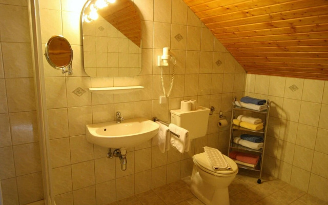 Beautiful Apartment in Unterbergen With Sauna