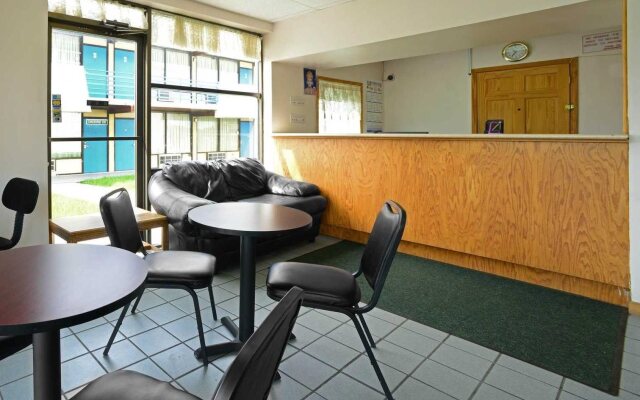 Loyalty Inn Maryville