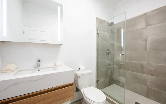 C Breeze 4 Bedroom Home