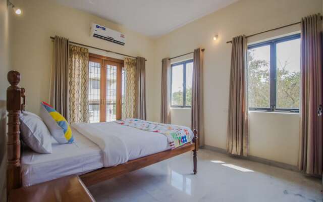 OYO 11351 Home 4BHK Miramar Beach